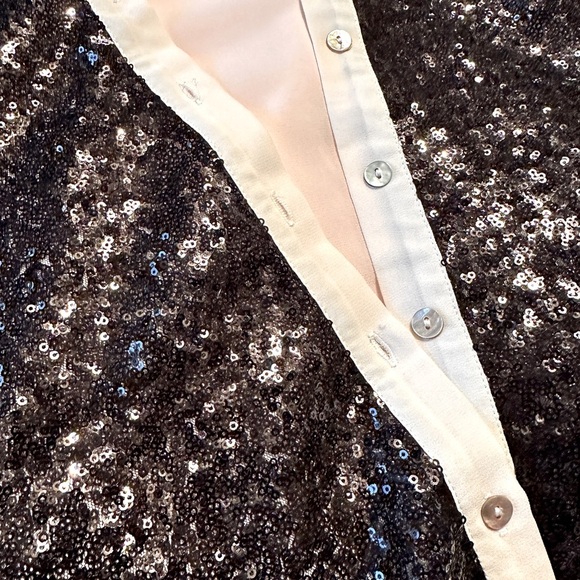 Black Sequin Button Front Tank Top by Charlotte Russe Size M - Picture 16 of 17